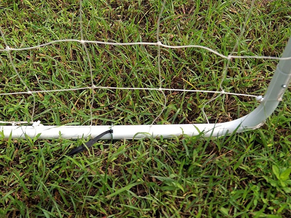 Portería de fútbol con red plegable